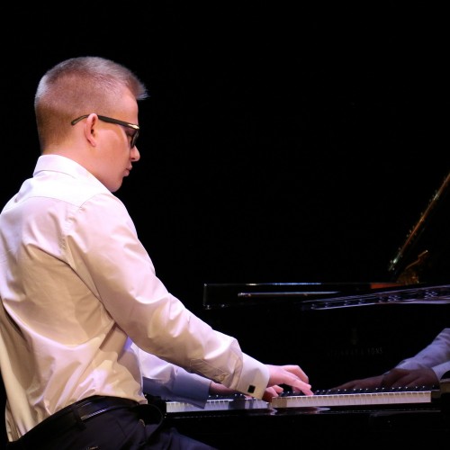 Koncert pianistyczny dla ustrzyckiej młodzieży